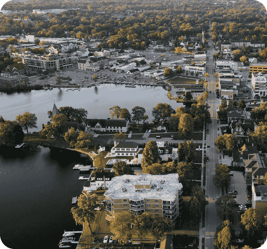 Oconomowoc Lake